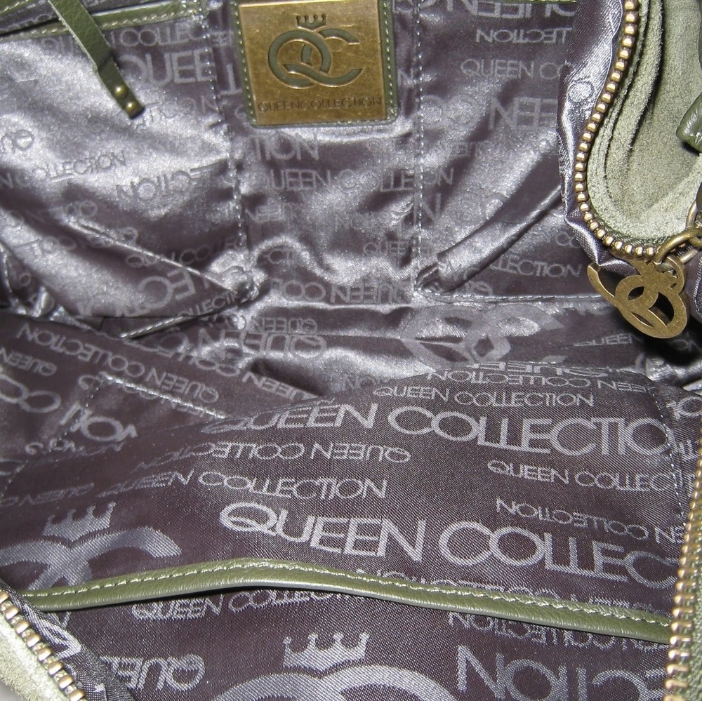 Queen handbag